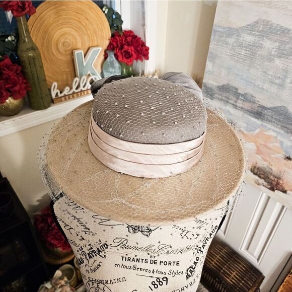 VTG 1920's Whittelts Jurte Tally Ho Mesh Dots Fascinator Wool Statement Hat. - Picture 12 of 16